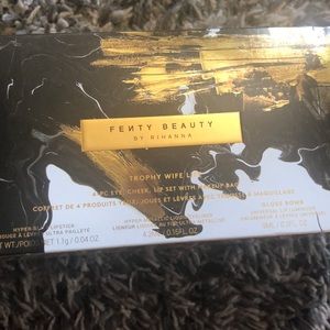 Fenty: Trophy 🏆 Wife Life Set